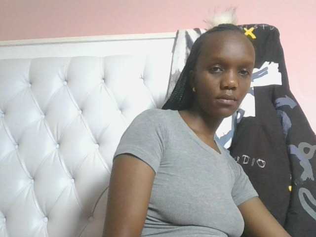 Naughtypetite1