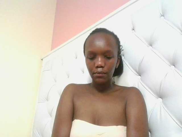 Naughtypetite1