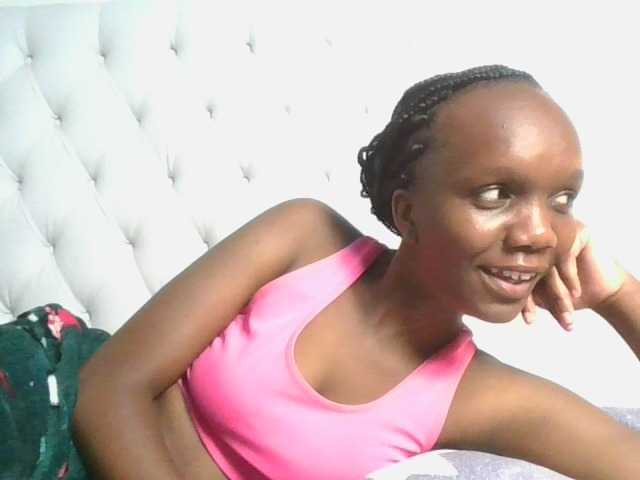 Naughtypetite1
