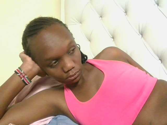 Naughtypetite1