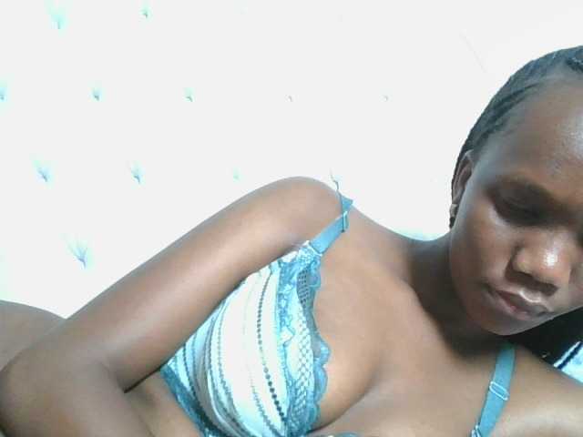 Naughtypetite1