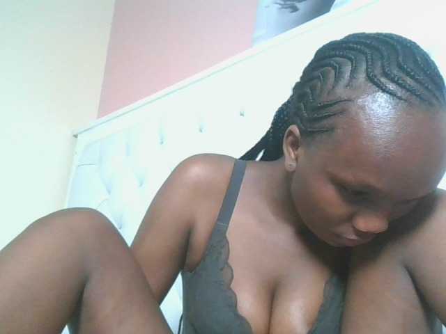 Naughtypetite1