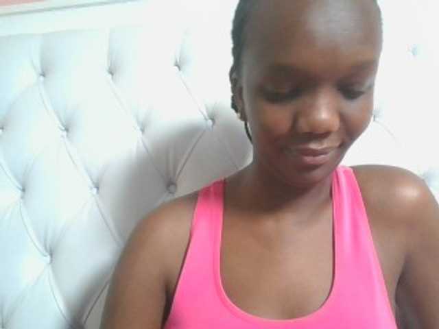 Naughtypetite1