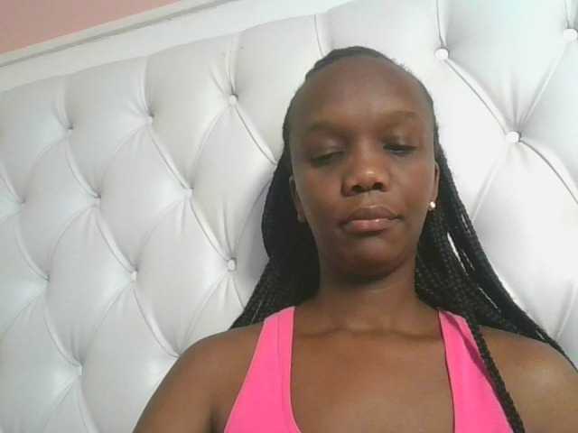 Naughtypetite1