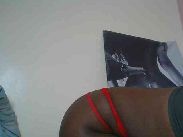 Naughtypetite1 webcam