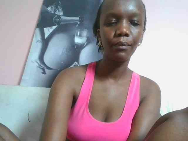 Naughtypetite1 webcam