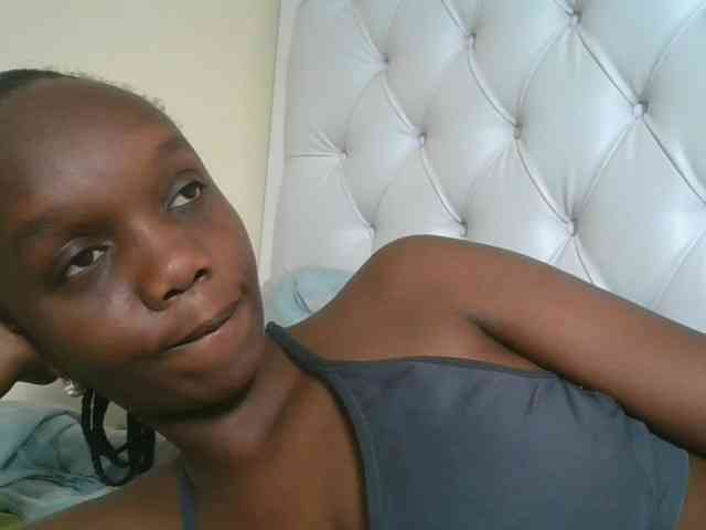 Naughtypetite1 Naughtypetite1