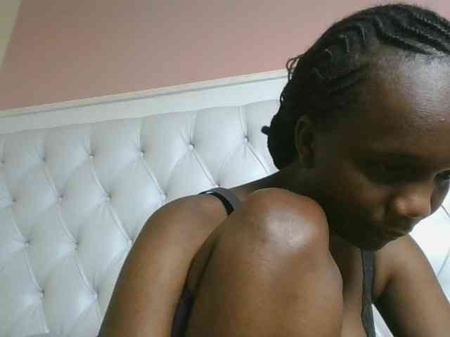 Naughtypetite1 Naughtypetite1