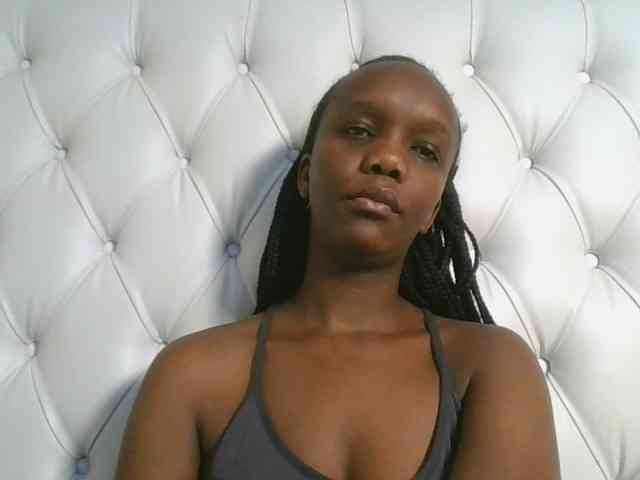 Naughtypetite1 Naughtypetite1