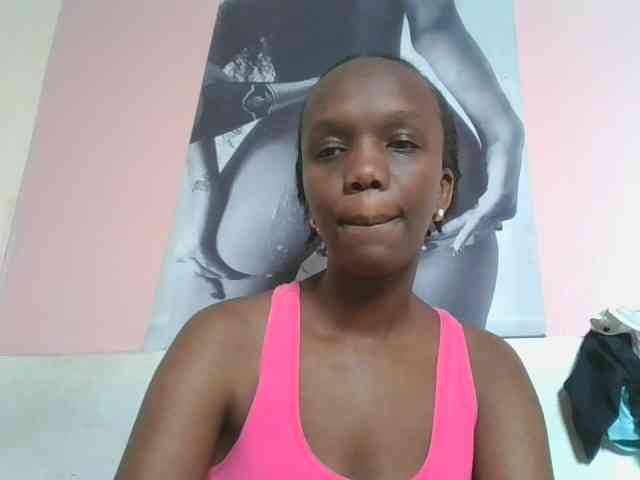 Naughtypetite1