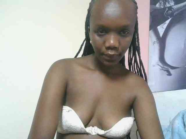 Naughtypetite1 webcam