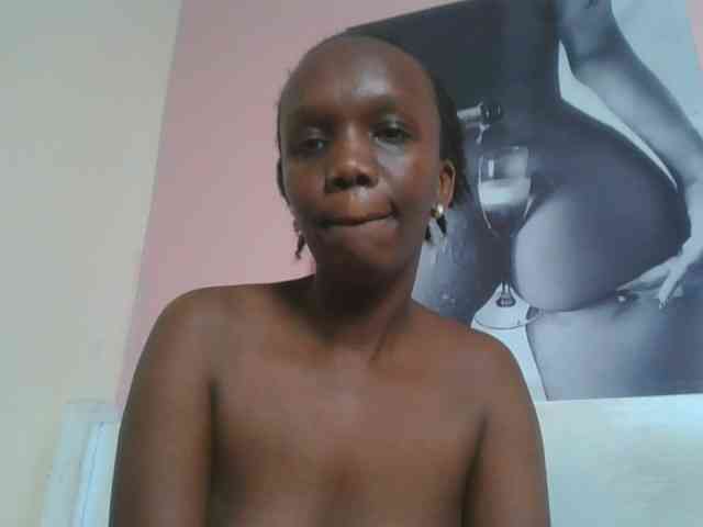 Naughtypetite1