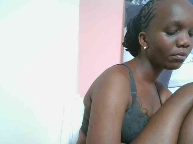 Naughtypetite1 webcam