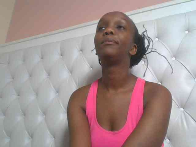 Naughtypetite1 Naughtypetite1