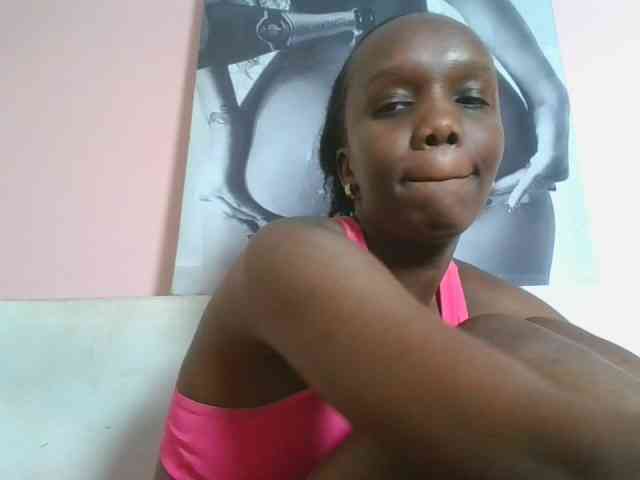 Naughtypetite1 webcam