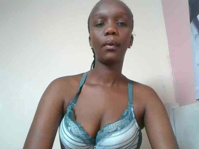Naughtypetite1 webcam