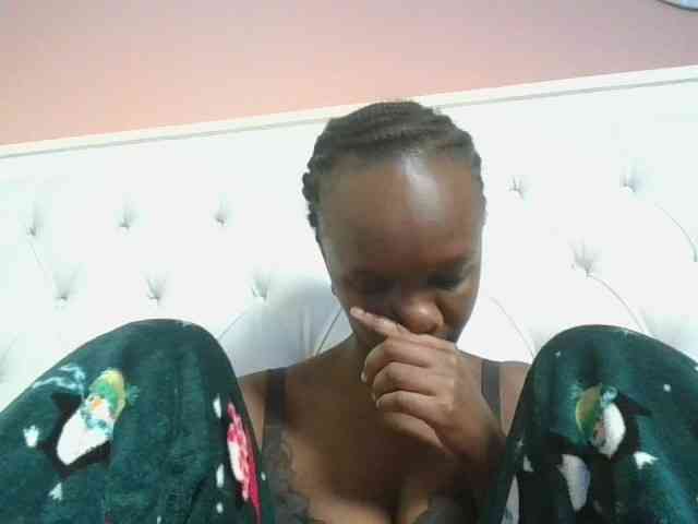 Naughtypetite1 Naughtypetite1