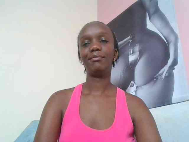 Naughtypetite1 webcam