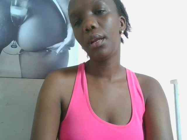 Naughtypetite1 webcam