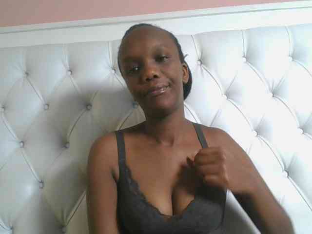 Naughtypetite1 Naughtypetite1