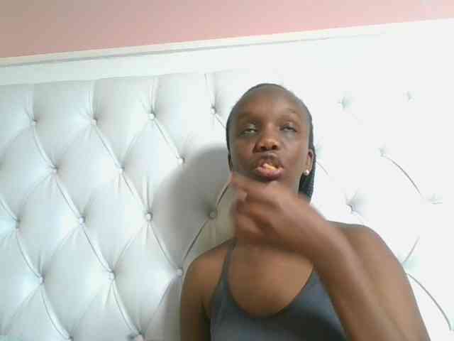 Naughtypetite1 Naughtypetite1
