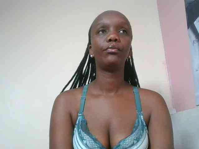 Naughtypetite1 webcam