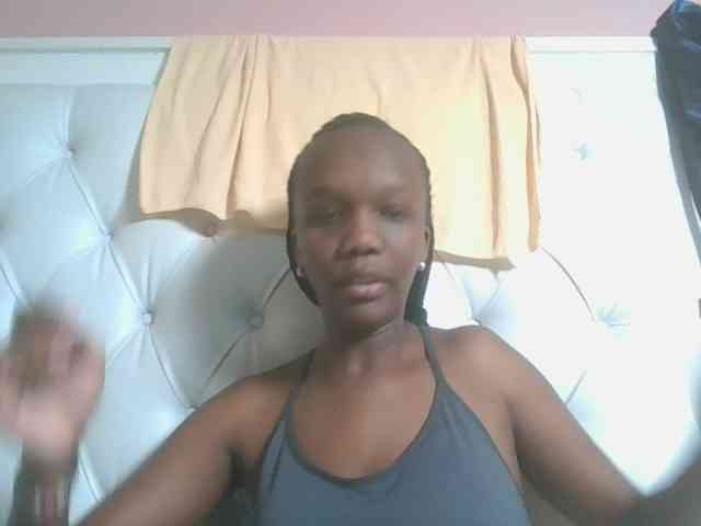 Naughtypetite1 webcam