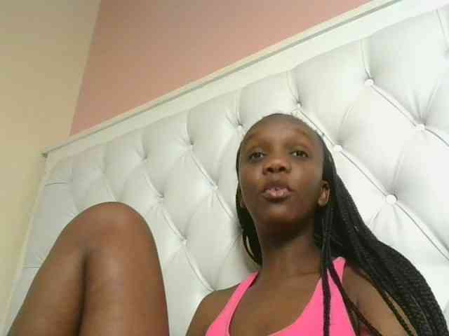 Naughtypetite1