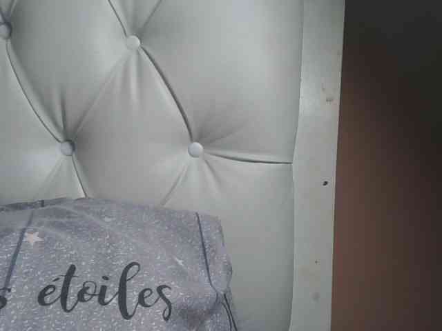 Naughtypetite1
