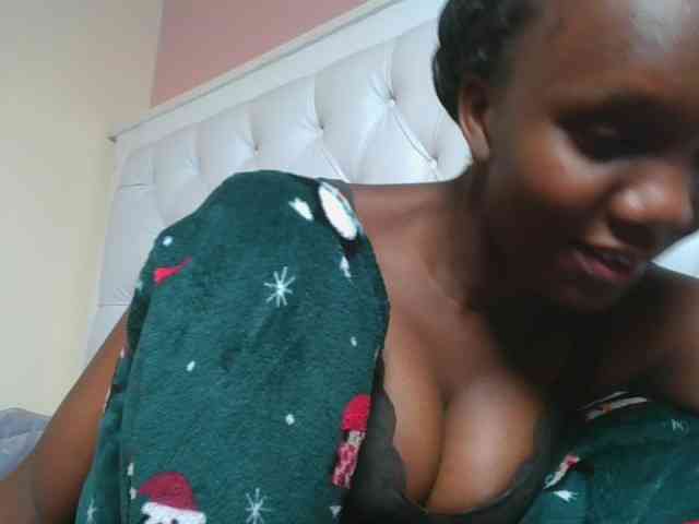 Naughtypetite1