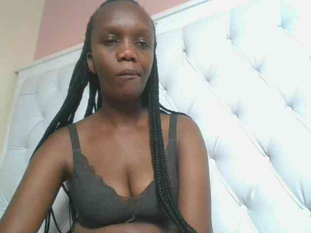Naughtypetite1 Naughtypetite1