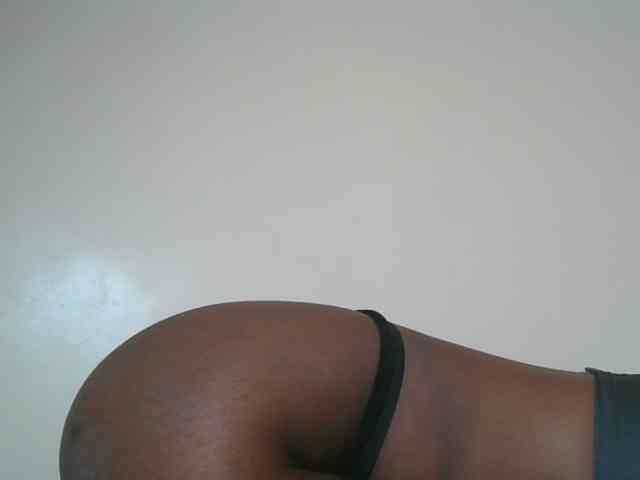 Naughtypetite1 webcam
