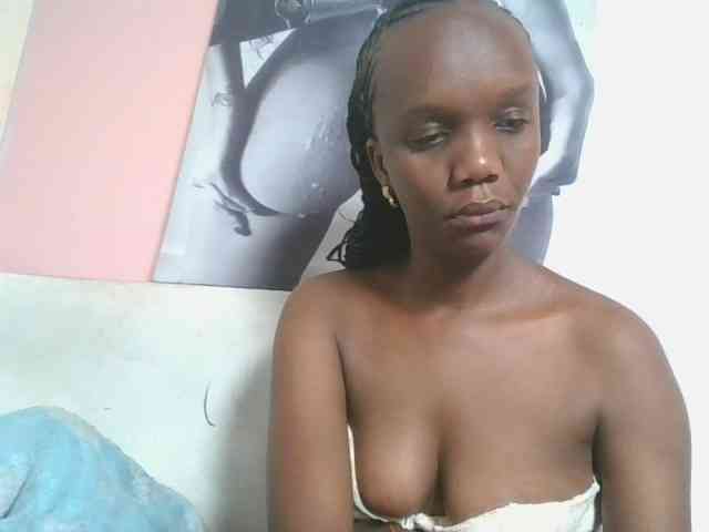 Naughtypetite1 Naughtypetite1