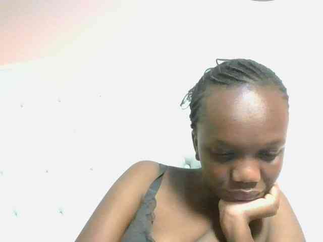 Naughtypetite1 webcam