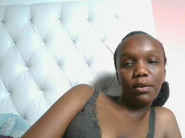 Naughtypetite1 Naughtypetite1