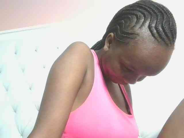 Naughtypetite1 Naughtypetite1
