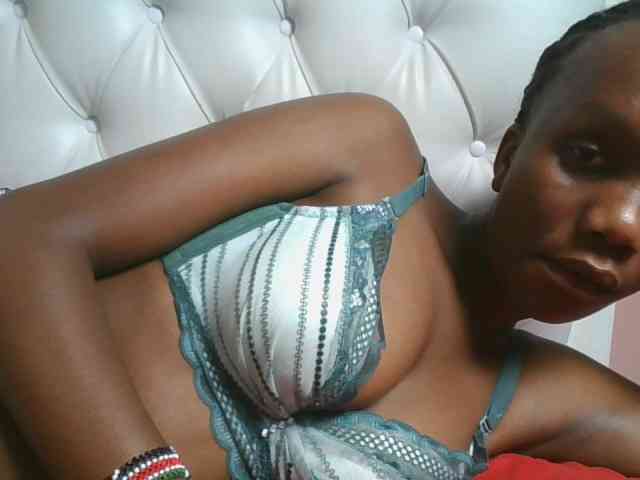 Naughtypetite1 Naughtypetite1