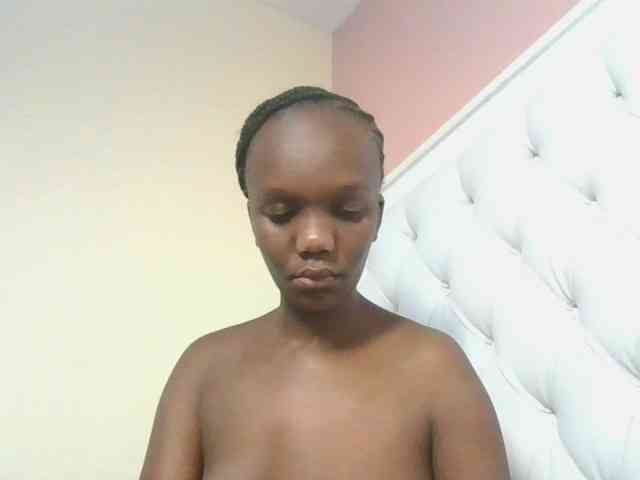 Naughtypetite1 Naughtypetite1