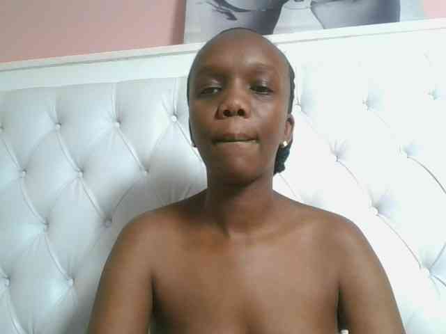 Naughtypetite1 Naughtypetite1