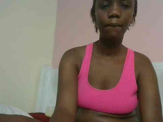 Naughtypetite1 webcam