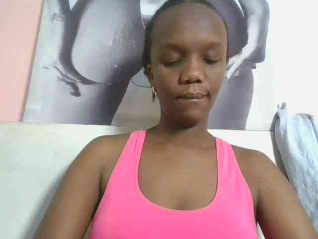 Naughtypetite1 webcam