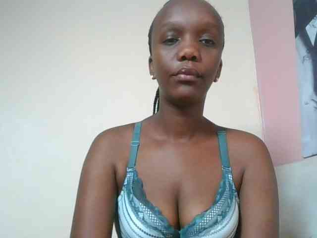 Naughtypetite1