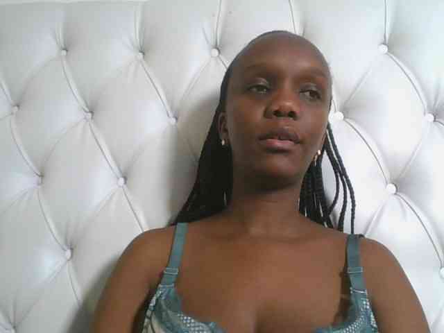 Naughtypetite1 Naughtypetite1