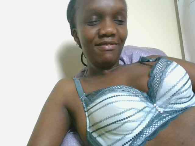 Naughtypetite1 Naughtypetite1