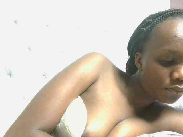 Naughtypetite1 Naughtypetite1