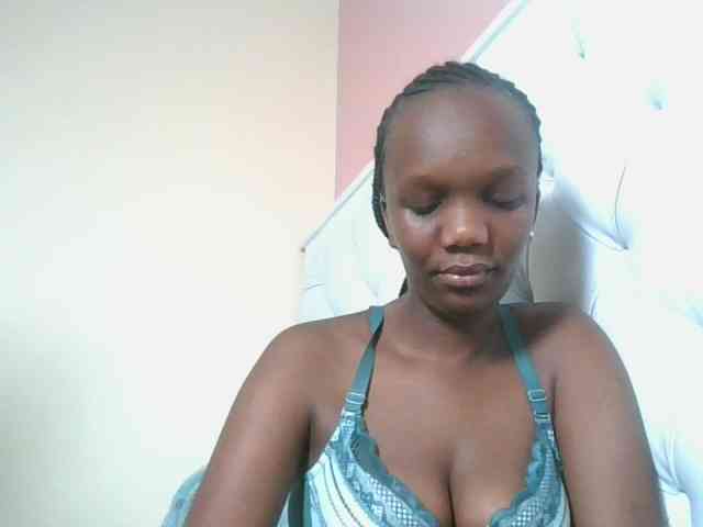 Naughtypetite1 webcam