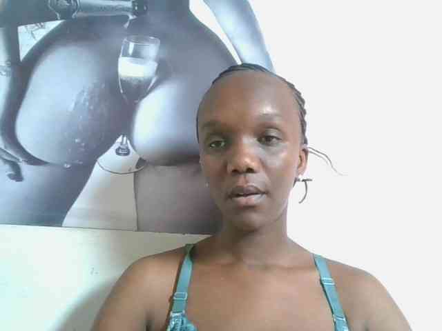 Naughtypetite1