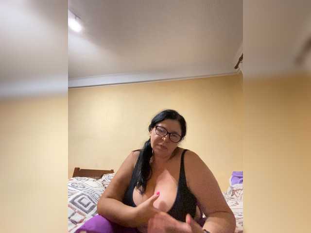 Markuza19 live cam on BongaCams