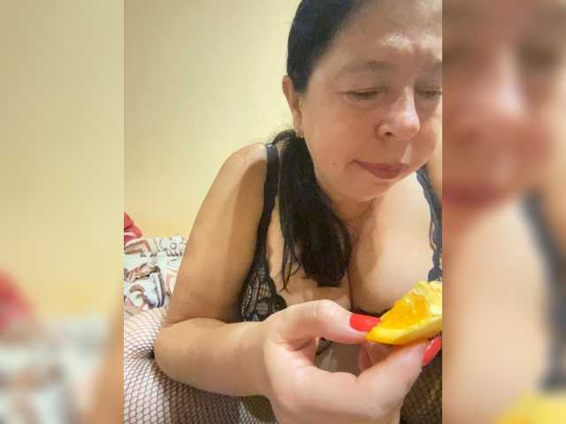 Markuza19 live cam on BongaCams