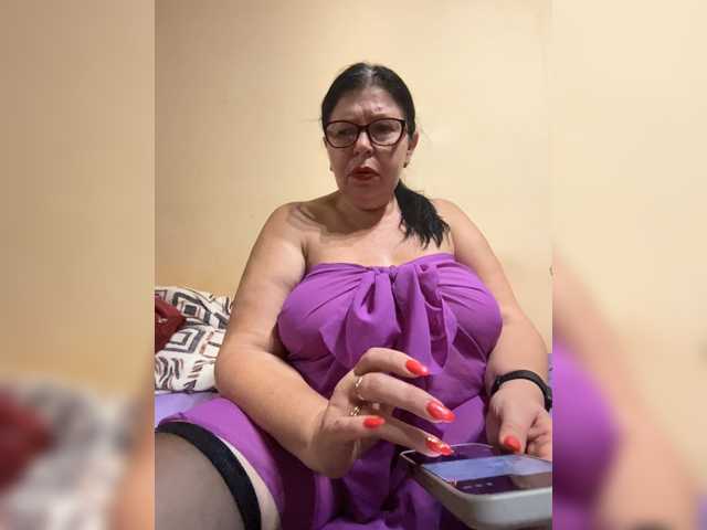 Markuza19, live now on BongaCams